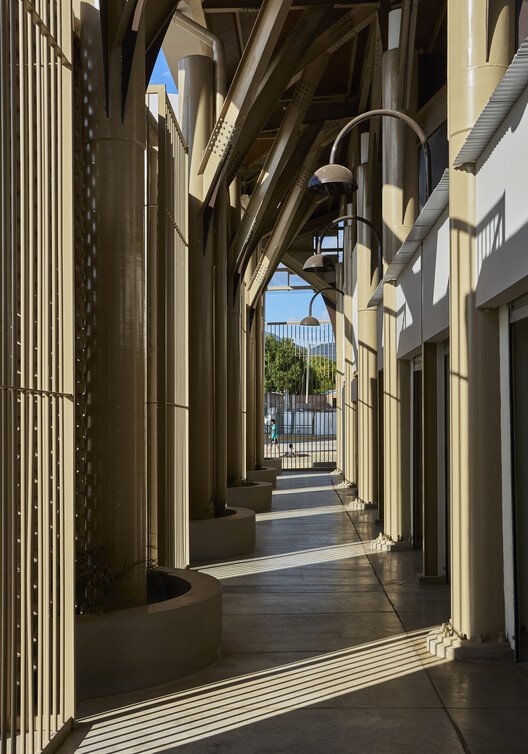 Plaza Luna Vallenata / Tarq Studio  - Imagen 27 de 32