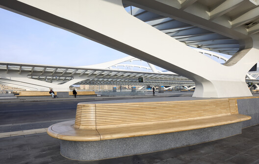 Mons Train Station / Santiago Calatrava - Image 10 of 12