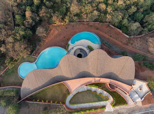 CREST NINE Community Center / Sanjay Puri Architects - Image 23 of 28