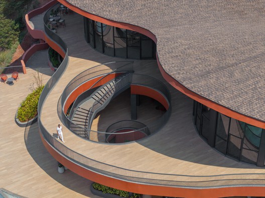 CREST NINE Community Center / Sanjay Puri Architects - Image 5 of 28