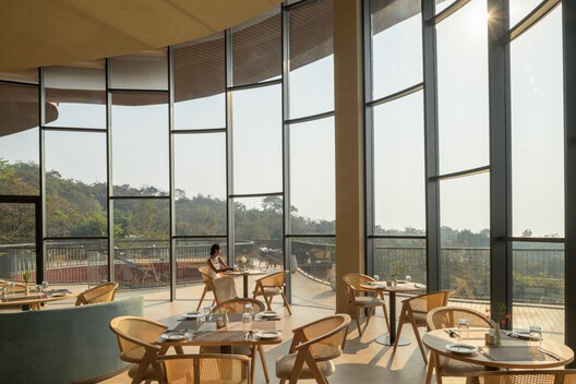 CREST NINE Community Center / Sanjay Puri Architects - Interior Photography, Dining room