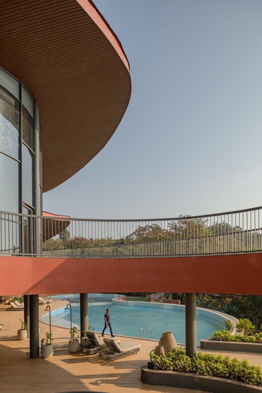 CREST NINE Community Center / Sanjay Puri Architects - Image 7 of 28