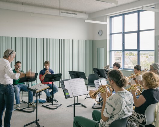 Art Center / FELT architecture & design + Oskar architecten - Interior Photography, Chair