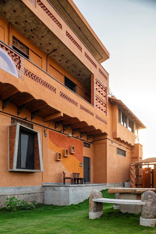  Aurva Illam House / Iki Builds  - Interior Photography, Kitchen, Balcony