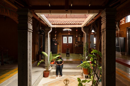  Aurva Illam House / Iki Builds  - Interior Photography, Wood, Column, Chair, Beam