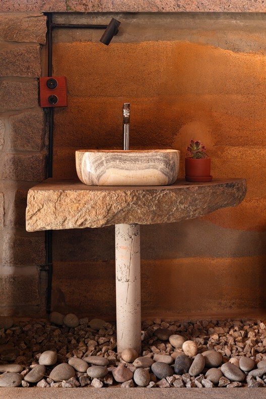  Aurva Illam House / Iki Builds  - Image 16 of 48