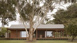 Main Ridge House / Porebski Architects