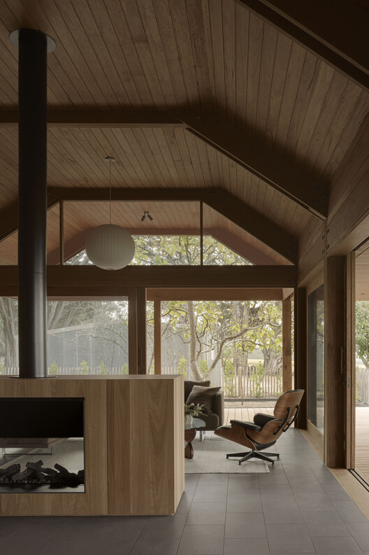 Main Ridge House / Porebski Architects - Image 2 of 16