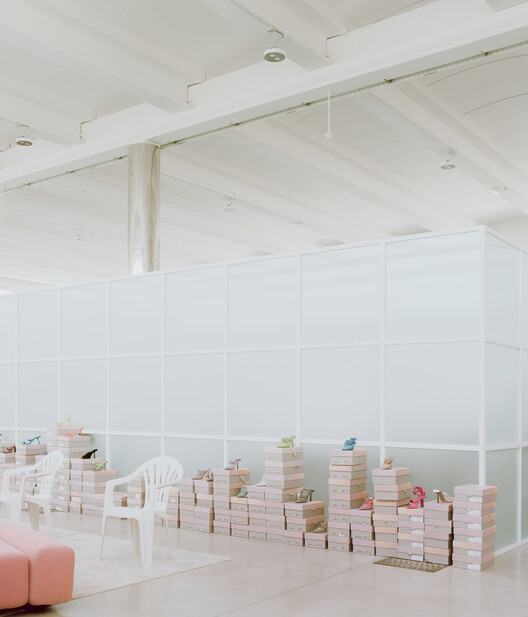 Bottega Bruzziches Headquarters / deltastudio Bottega Bruzziches Headquarters / deltastudio - Interior Photography, Wood