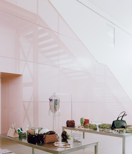 Bottega Bruzziches Headquarters / deltastudio Bottega Bruzziches Headquarters / deltastudio - Interior Photography