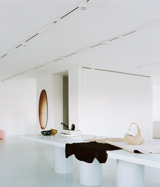 Bottega Bruzziches Headquarters / deltastudio Bottega Bruzziches Headquarters / deltastudio - Image 11 of 21