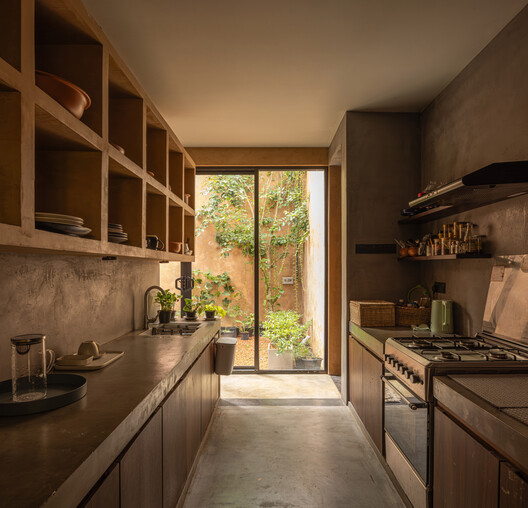 Living Continuum Studio and House / Damith S Munasinghe Associates - Image 8 of 23