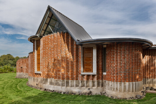 Self-Sustaining Farmhouse / Manoj Patel Design Studio - Image 7 of 22