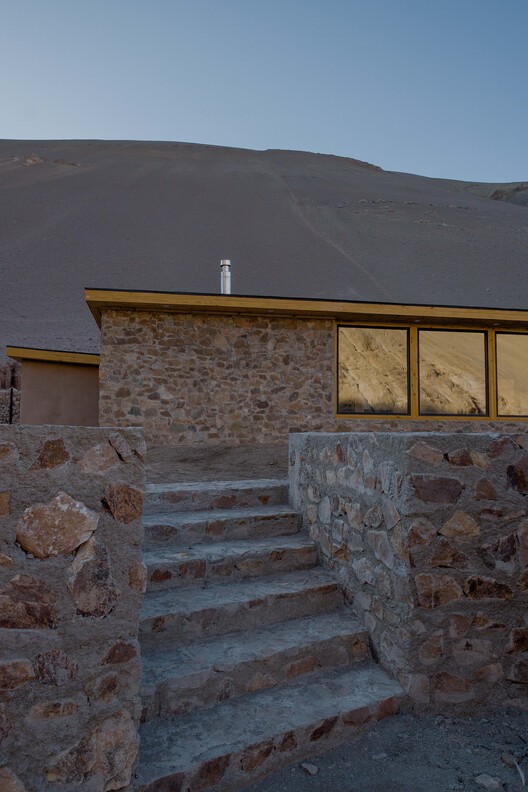 Research Center of the Colla Indigenous Community of the Municipality of Copiapó / Arquitika Research Center of the Colla Indigenous Community of the Municipality of Copiapó / Arquitika - Exterior Photography, Concrete