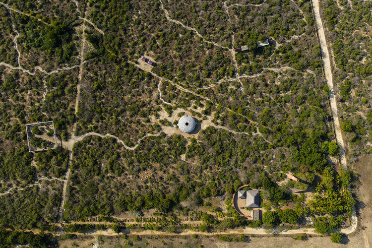 OMA / Shohei Shigematsu Designs Ellipsoidal Pavilion for Mushroom Cultivation at Casa Wabi in Oaxaca, Mexico - Image 2 of 17