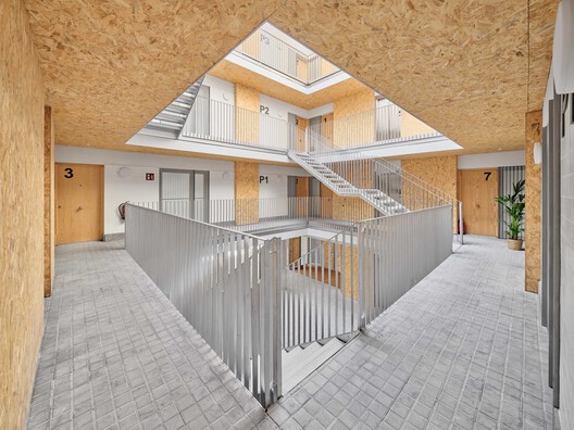 24 Viviendas Sociales en Igualada / 4RQ arquitectura + MBM Arquitectes 24 Viviendas Sociales en Igualada / 4RQ arquitectura + MBM Arquitectes - Fotografía interior, Madera