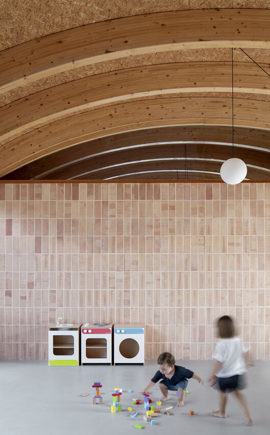 Nursery School in Muro / BOS Arquitectes - Interior Photography