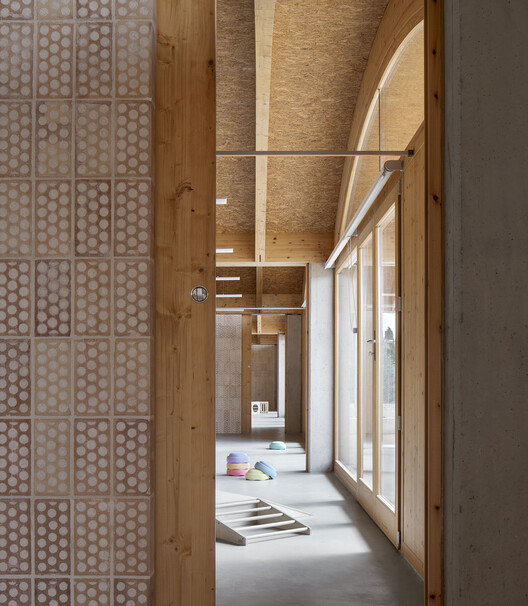 Nursery School in Muro / BOS Arquitectes - Image 13 of 32