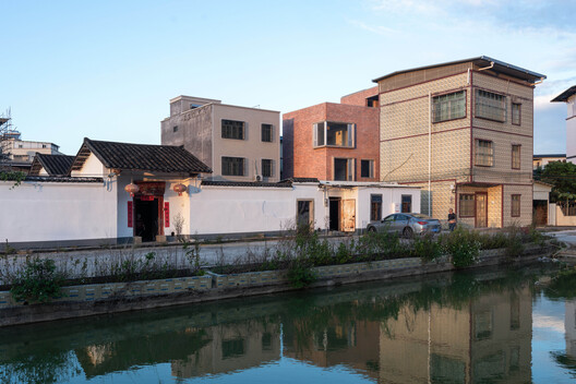 Guangdong Brick House / WUWU Atelier, ADINJU - Exterior Photography, Waterfront