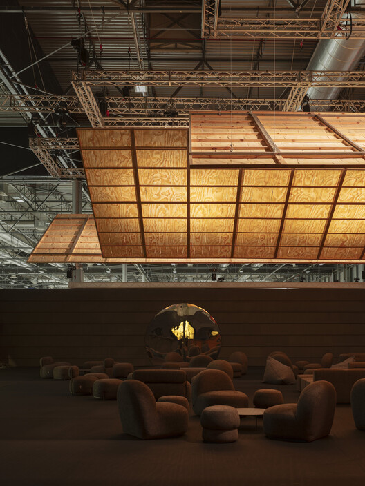 Guest Lounge 350.000 Ha / Manuel Bouzas + salazarsequeromedina Guest Lounge 350.000 Ha / Manuel Bouzas + salazarsequeromedina - Interior Photography, Wood, Lighting