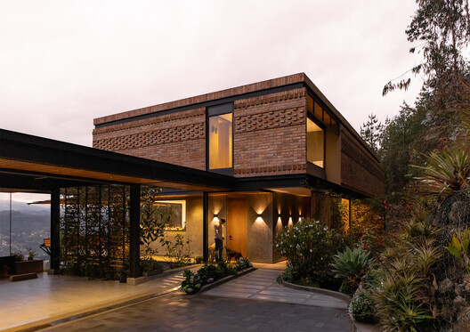 Casa 29 / estudio29 - Image 10 of 15
