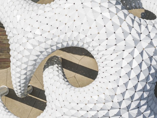 L’Ile Folie / MARC FORNES + THEVERYMANY - Image 17 of 23