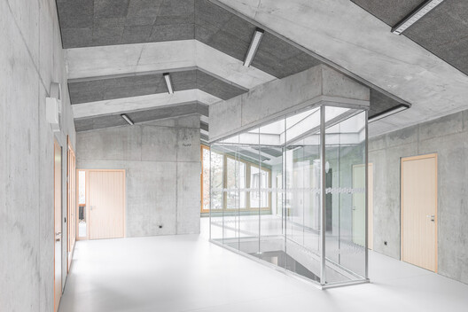 Center for Language and Movement / AFF architekten - Image 8 of 21