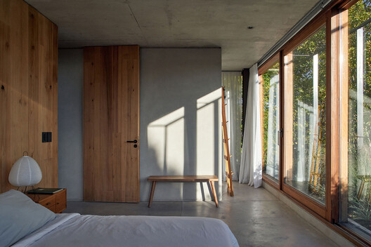 Casa LUAA / Ana Smud - Fotografía interior, Madera, Fijación Vigas
