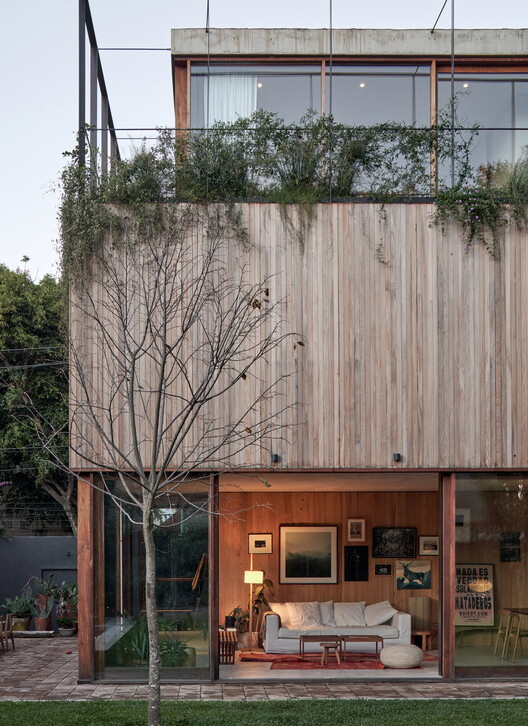 Casa LUAA / Ana Smud - Fotografía exterior, Balcón