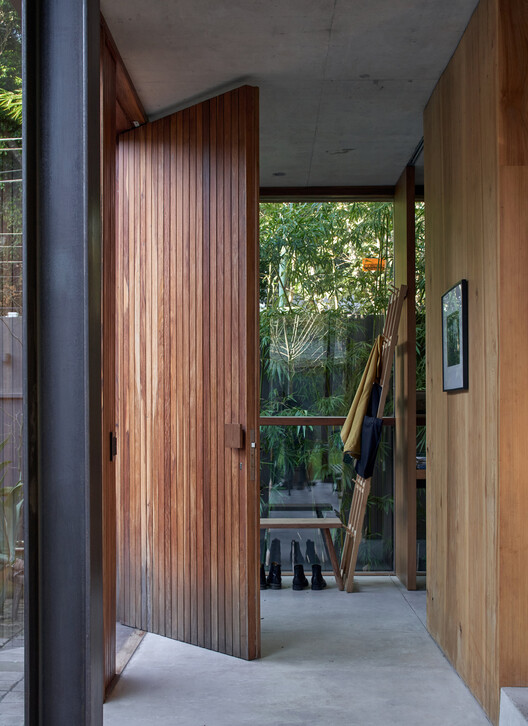 Casa LUAA / Ana Smud - Imagen 14 de 33