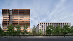 上海现代汽车服务产业集聚区尚鸿商务中心 / 致正建筑工作室