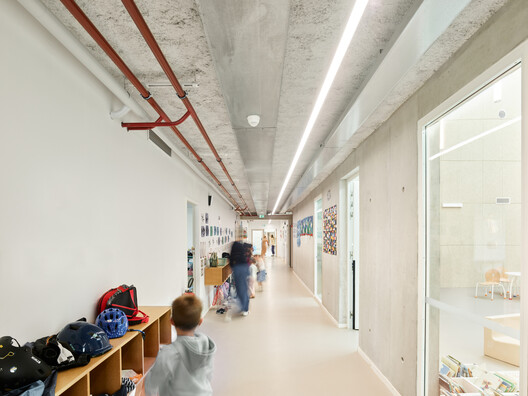 School Complex of the Olive Tree / GGR architectes - Interior Photography
