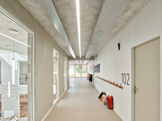 School Complex of the Olive Tree / GGR architectes - Interior Photography, Wood