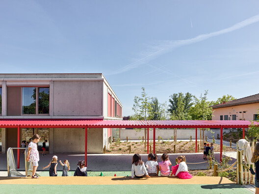 School Complex of the Olive Tree / GGR architectes - Exterior Photography