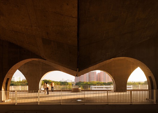 Sports and Cultural Complex IIT Hyderabad / IITH Campus Design Team of the University of Tokyo + NIHON SEKKEI + APL design workshop - Image 25 of 35