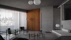 Kaleidoscopic House  / DOT