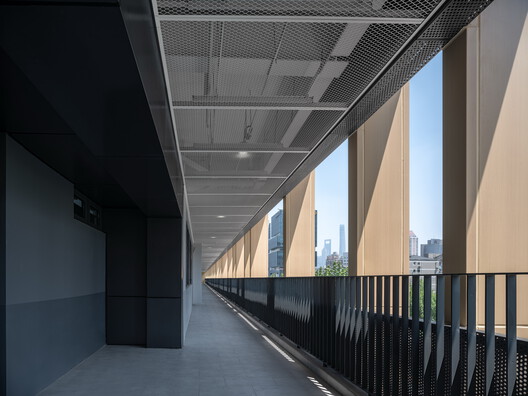Shanghai Qiyuan Experimental Primary School / Atelier Archmixing - Image 10 of 23