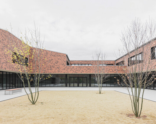 Primary School Krampnitz / AFF architekten - Image 3 of 20