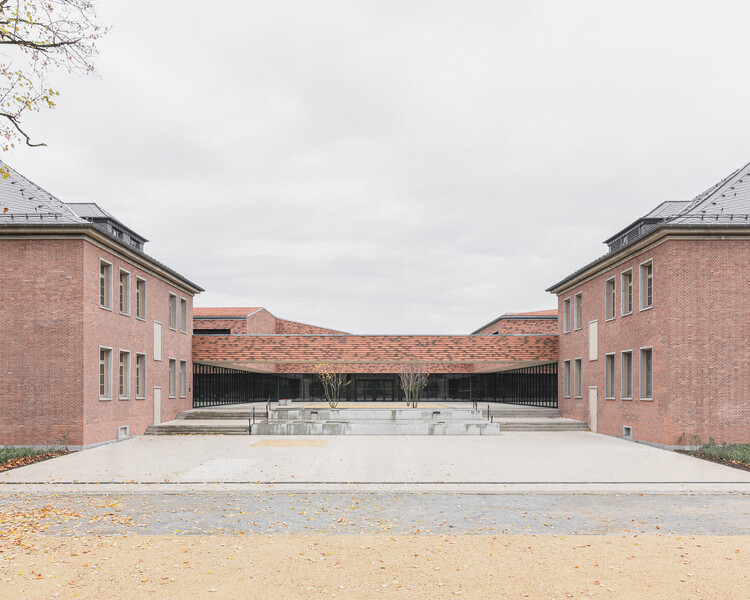 Primary School Krampnitz / AFF architekten - Exterior Photography, Educational Architecture