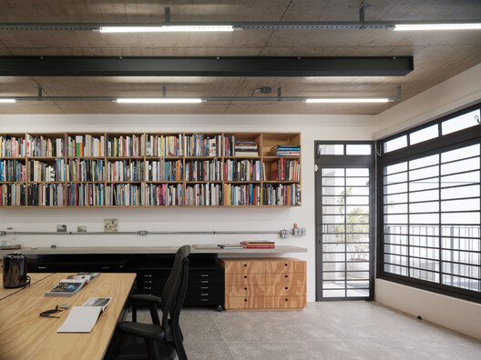 ASA Sandra and Albano Studio / 23 SUL - Interior Photography, Shelving, Lighting, Table, Chair