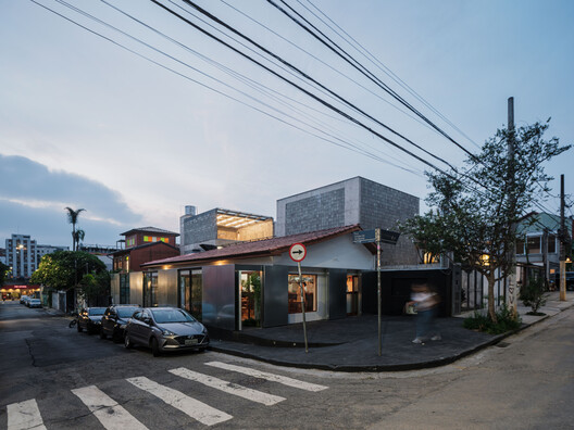 ASA Sandra and Albano Studio / 23 SUL - Exterior Photography