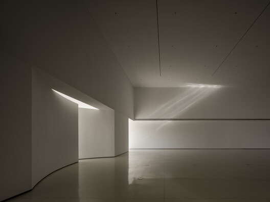 Haining Natural Exhibition Center / Sens Architects - Image 7 of 40