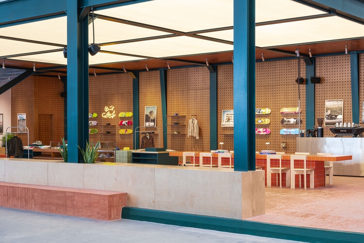 Gooder 商店 / studio pheasant - 室内图, 木头