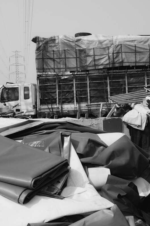 Modular Installation Reimagines Unfinished Structures at Limbo Museum in Accra, Ghana - Image 9 of 10