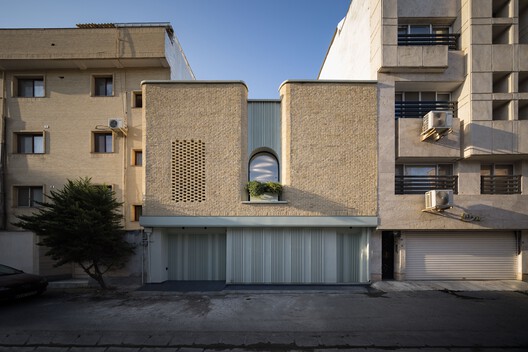 Nafas-e-No (New Breath) Clinic /  Event office