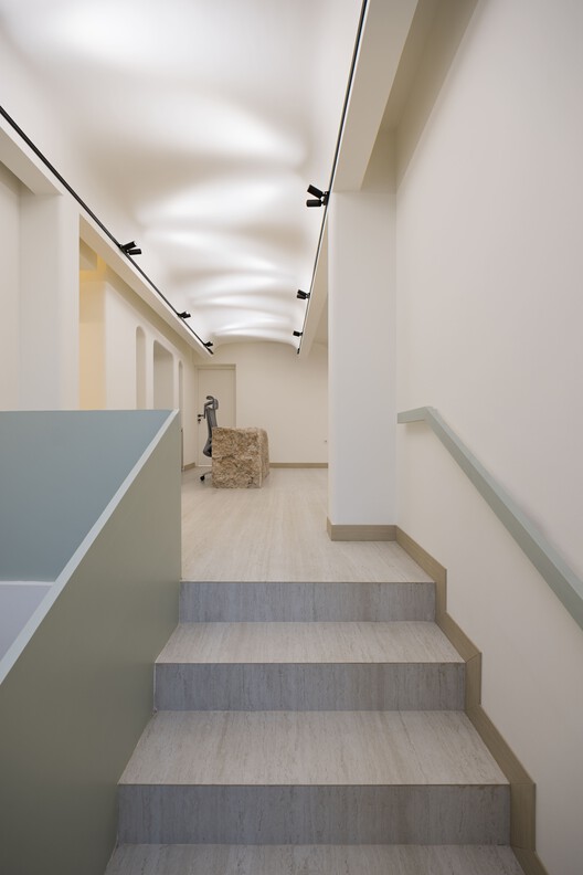 Nafas-e-No (New Breath) Clinic / Event office Nafas-e-No (New Breath) Clinic / Event office - Image 10 of 19