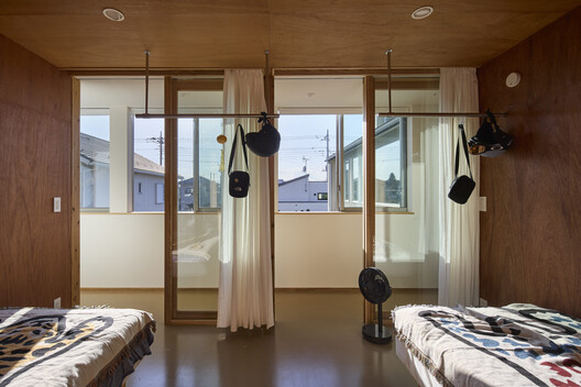 Path Envelope in Maebashi / HAGISO - Interior Photography, Bedroom, Wood, Lighting, Door, Glass