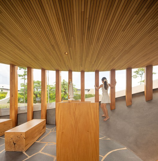 Nest Chapel / Felipe Caboclo Arquitetura - Interior Photography, Wood, Column