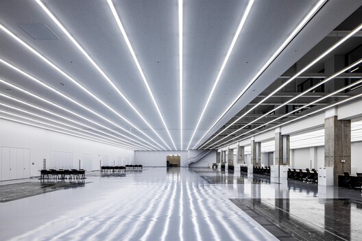 SUBARU Innovation Hub / Nikken Sekkei SUBARU Innovation Hub / Nikken Sekkei - Image 4 of 32