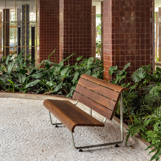 Renovation of the Ground Floor of the Prudência Building / Gui Paoliello Arquiteto - Exterior Photography, Bench, Garden
